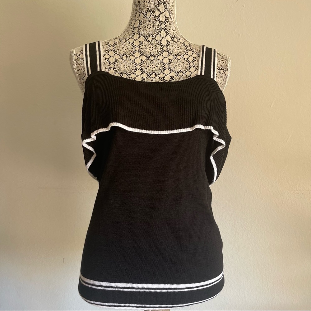 BANANA REPUBLIC~NWT~Top~Sleeveless~Black w/White Trim~Sz.s
